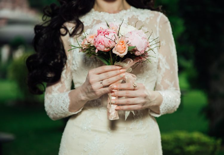 A Bride S Wedding Day Emergency List What Hens Now A Bride S Wedding Day Emergency List